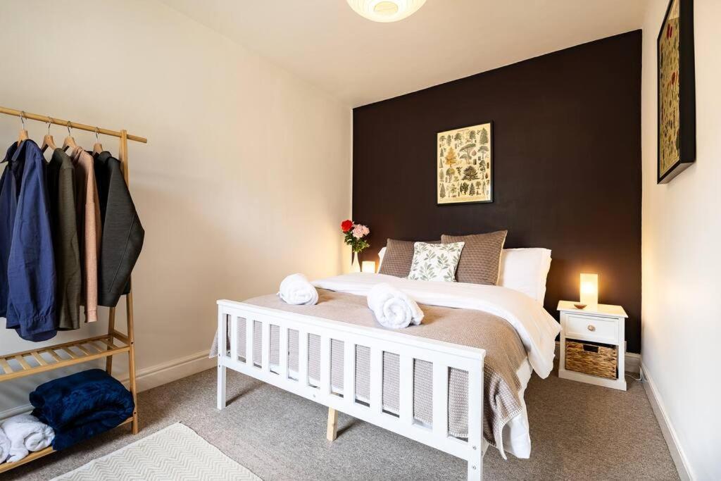 Pure B - Welcoming Bath City 3 Bed House Free Parking & Wifi Εξωτερικό φωτογραφία