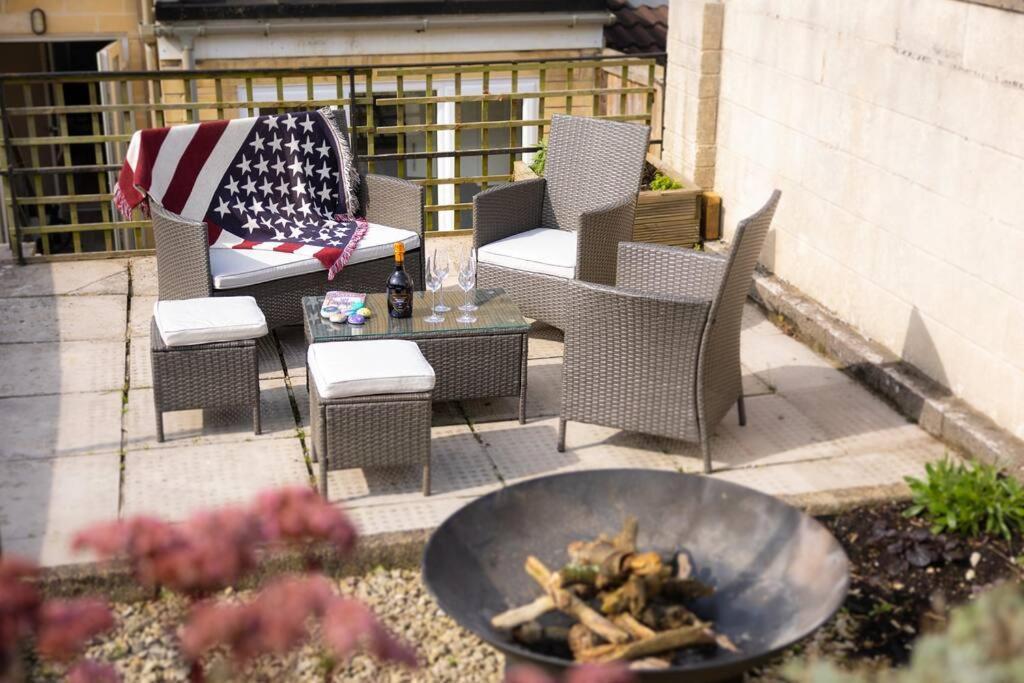 Pure B - Welcoming Bath City 3 Bed House Free Parking & Wifi Εξωτερικό φωτογραφία