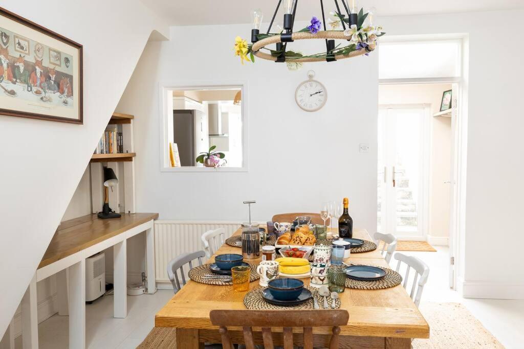 Pure B - Welcoming Bath City 3 Bed House Free Parking & Wifi Εξωτερικό φωτογραφία